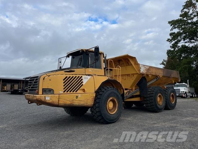 Volvo A35D 鉸接式起吊車