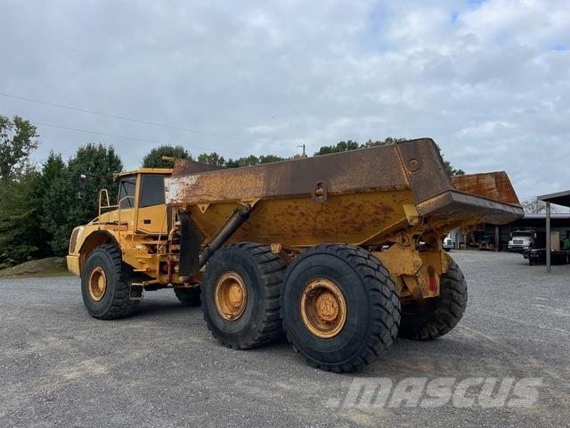 Volvo A35D 鉸接式起吊車