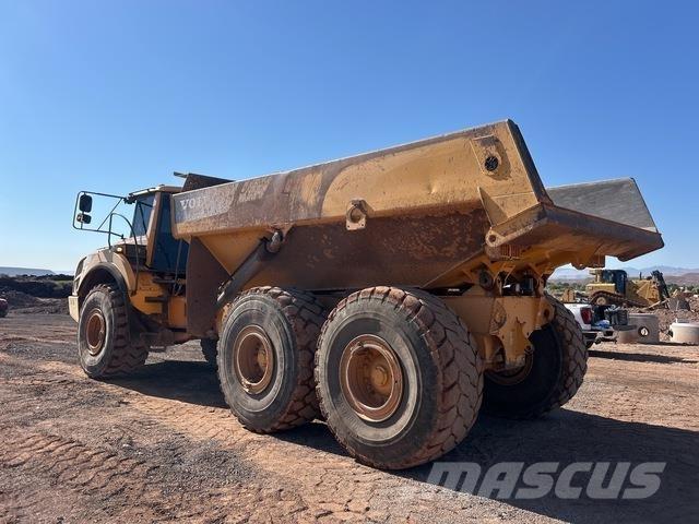 Volvo A35F 鉸接式起吊車