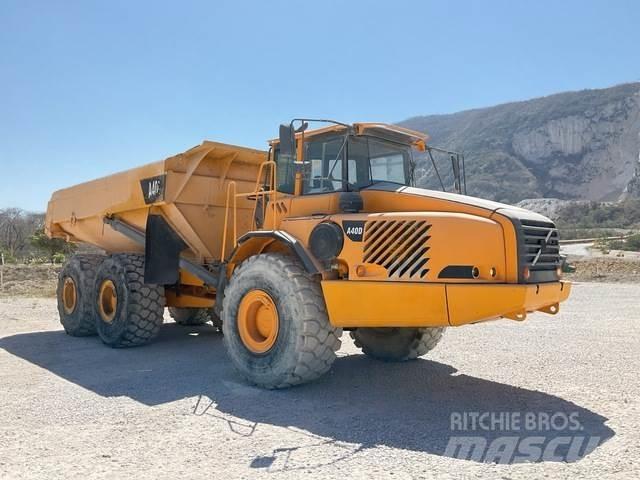 Volvo A40D 鉸接式起吊車