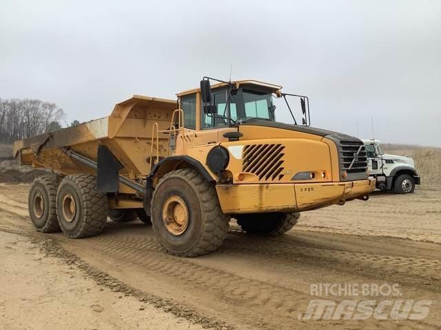 Volvo A40D 鉸接式起吊車