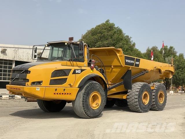 Volvo A40F 鉸接式起吊車