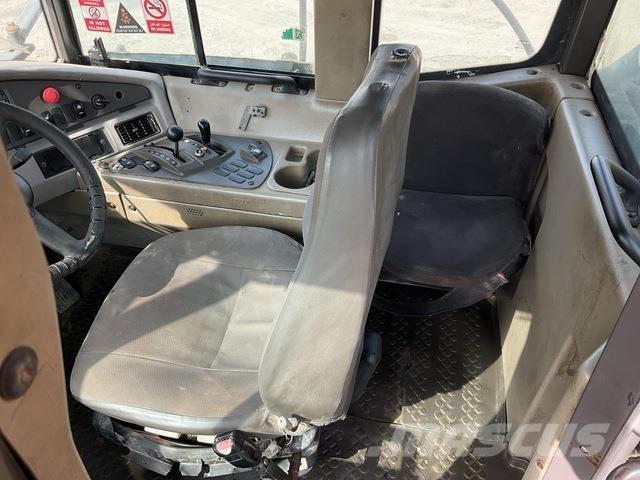 Volvo A40F 鉸接式起吊車