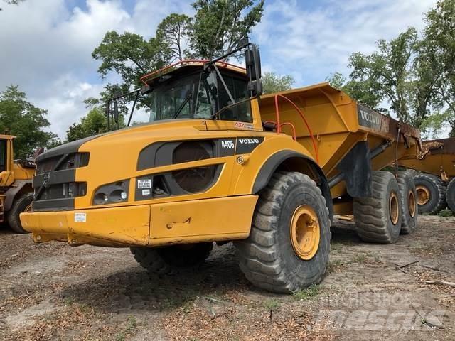 Volvo A40G 鉸接式起吊車
