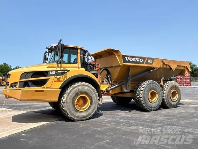 Volvo A40G 鉸接式起吊車