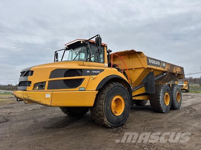 Volvo A40G 鉸接式起吊車