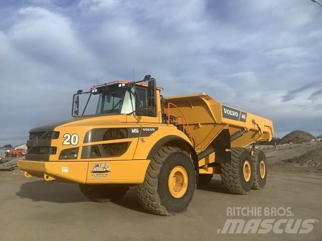 Volvo A45G 鉸接式起吊車