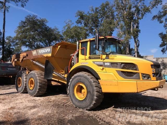 Volvo A45G 鉸接式起吊車