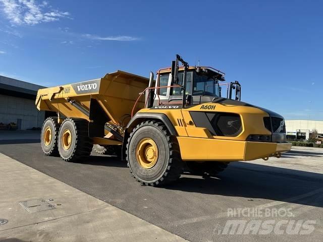 Volvo A60H 鉸接式起吊車