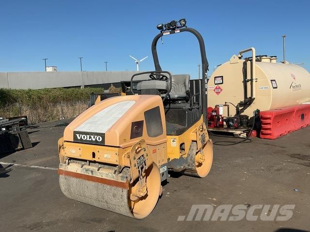 Volvo DD25B 雙輪滾壓機