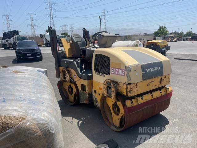 Volvo DD29 雙輪滾壓機