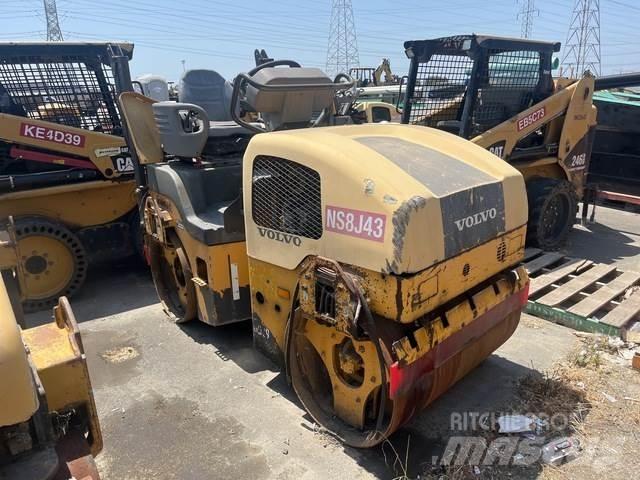 Volvo DD29 雙輪滾壓機