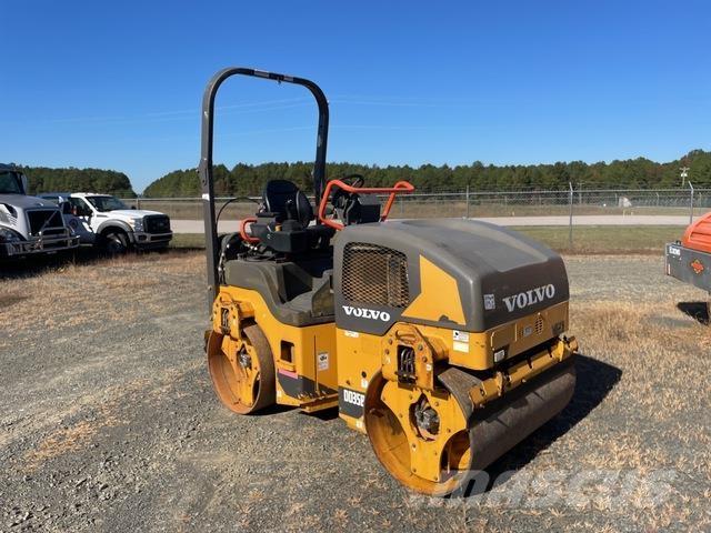 Volvo DD35B 雙輪滾壓機