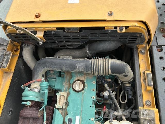 Volvo EC220DL 履帶式 挖土機/掘鑿機/挖掘機