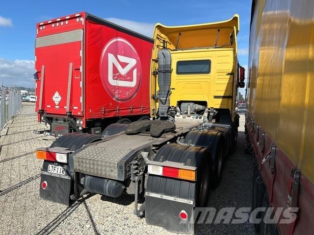 Volvo FH13 曳引機組件