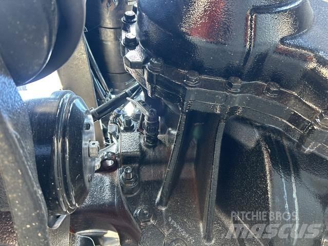 Volvo FH16 商用底盤車