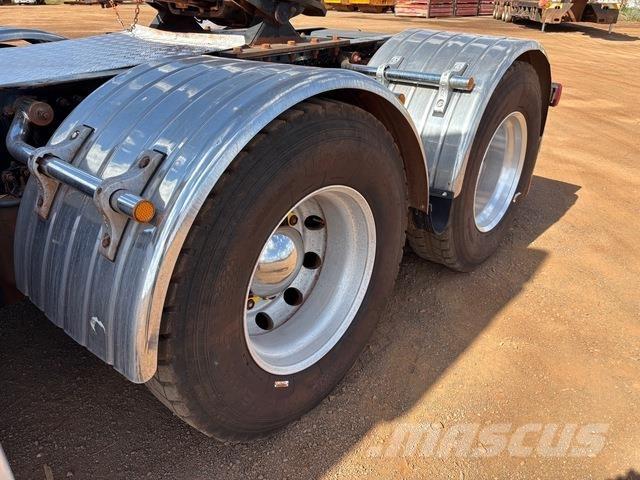 Volvo FH16 曳引機組件