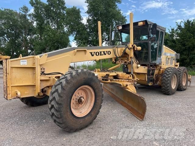 Volvo G720VHP 平土機
