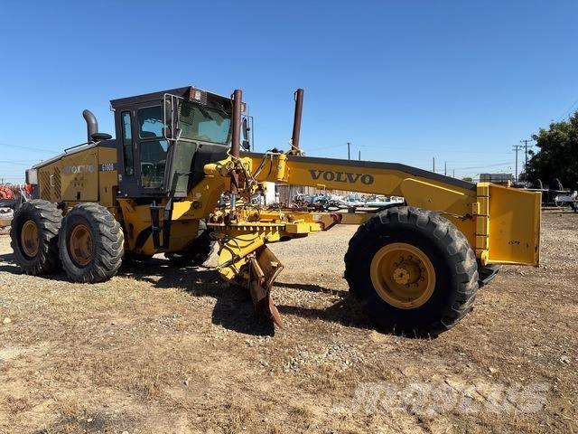 Volvo G780B 平土機