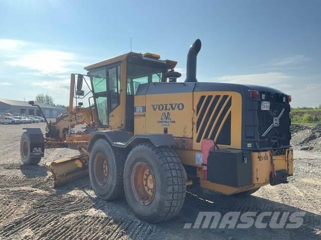 Volvo G976 平土機