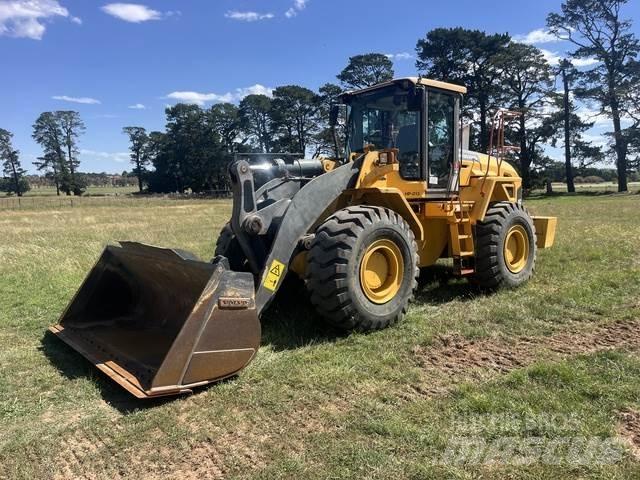 Volvo L105 輪胎式裝載機