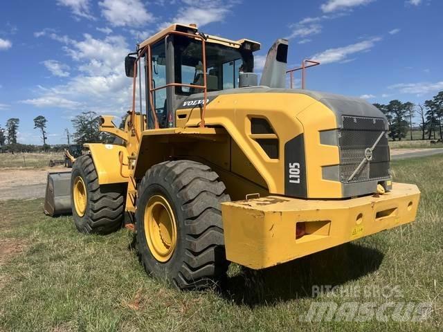Volvo L105 輪胎式裝載機
