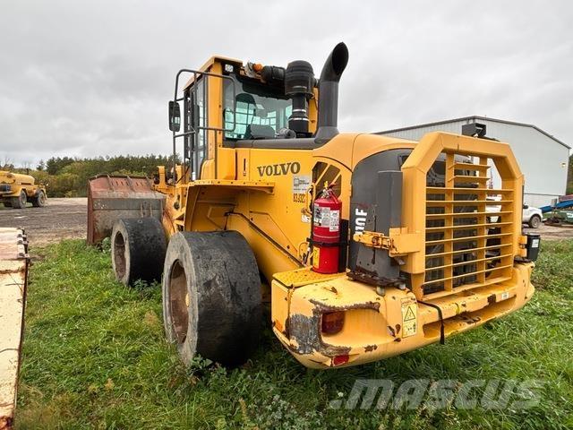 Volvo L110F 輪胎式裝載機
