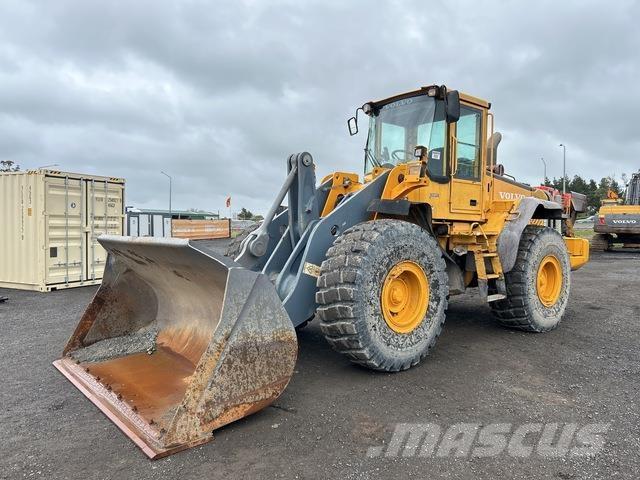Volvo L120E 輪胎式裝載機