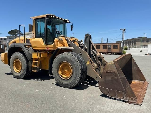 Volvo L120H 輪胎式裝載機