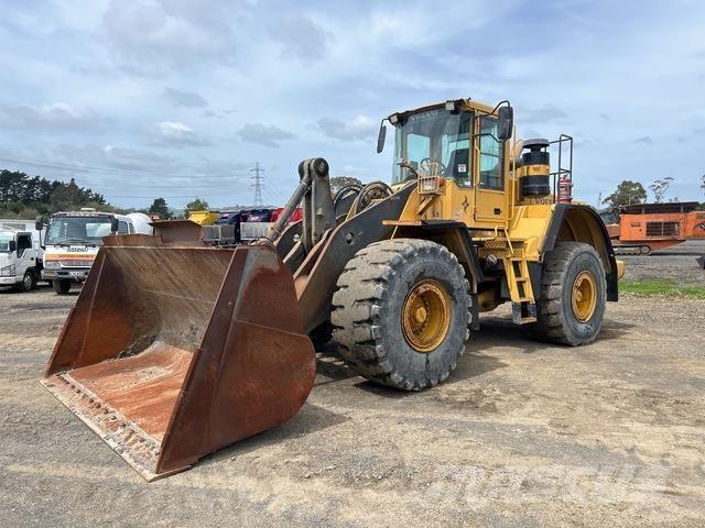 Volvo L180E 輪胎式裝載機
