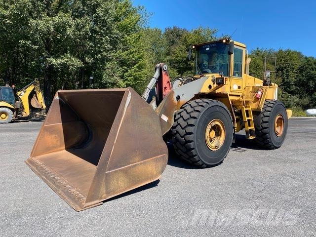 Volvo L220E 輪胎式裝載機