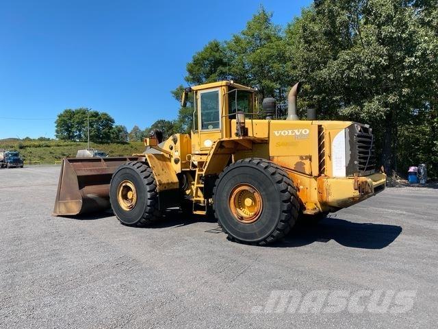 Volvo L220E 輪胎式裝載機