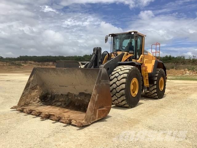 Volvo L220H 輪胎式裝載機