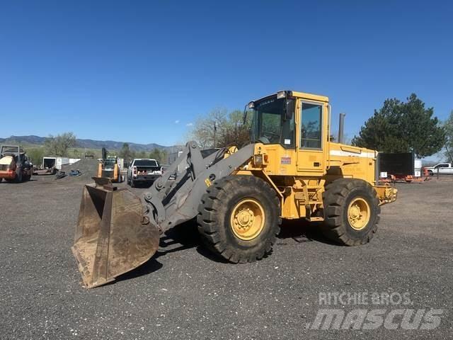 Volvo L70D 輪胎式裝載機