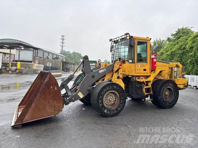 Volvo L90E 輪胎式裝載機