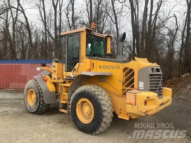 Volvo L90F 輪胎式裝載機