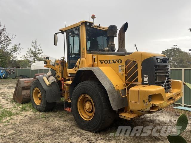 Volvo L90F 輪胎式裝載機