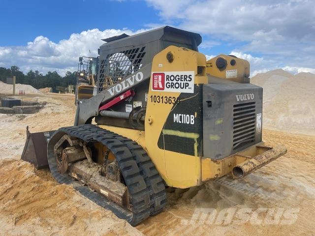 Volvo MC110B 滑移轉向裝載機