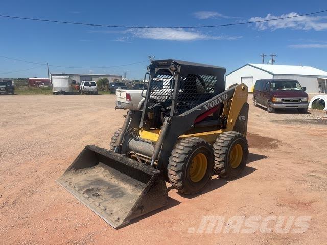 Volvo MC90B 滑移轉向裝載機