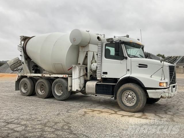 Volvo VHD 其他貨車