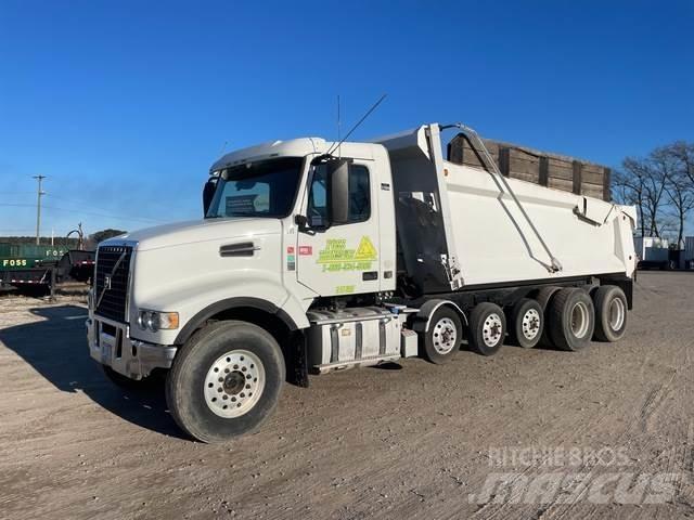 Volvo VHD 傾卸式卡車