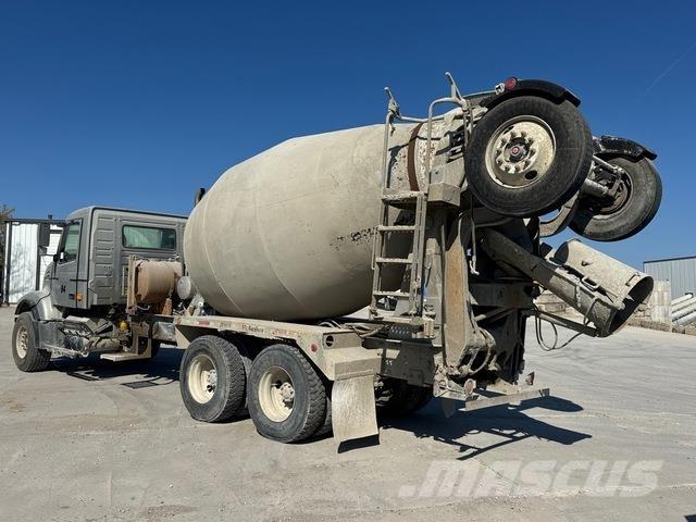 Volvo VHD 其他貨車