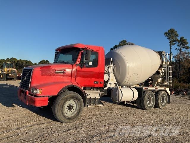 Volvo VHD 其他貨車