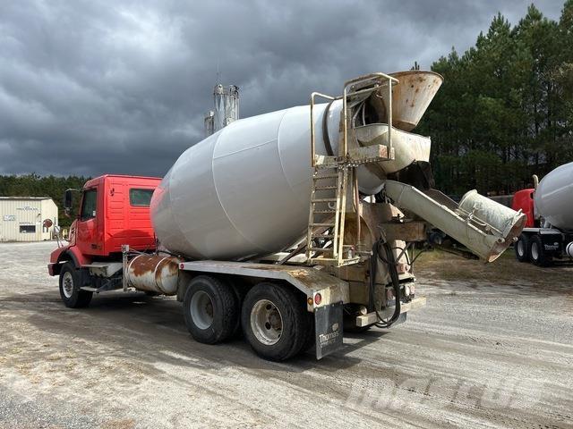 Volvo VHD64B 其他貨車