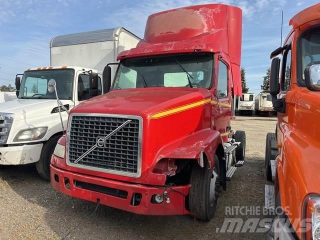 Volvo VN VNM 曳引機組件