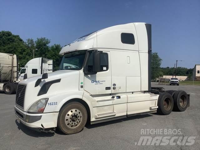 Volvo VNL 曳引機組件