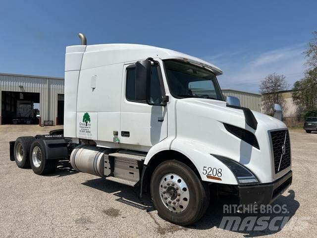 Volvo VNL 曳引機組件