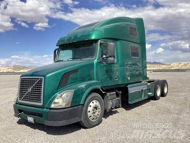 Volvo VNL 曳引機組件