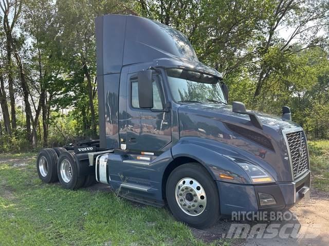 Volvo VNL 曳引機組件
