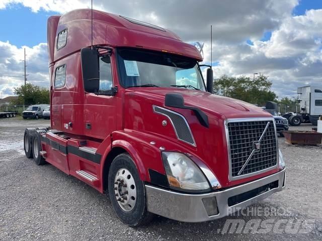 Volvo VNL 曳引機組件